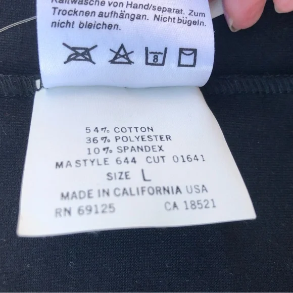 Gilda Marx Breathable’s Bodywear, V Neck, Long Sleeve, Grey and Black Print Top. - Picture 8 of 9